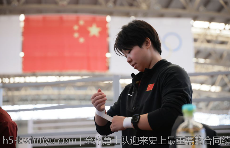 金州勇士队迎来史上最重要的合同续约——库里终老
