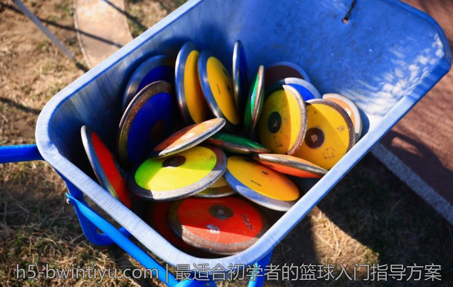 最适合初学者的篮球入门指导方案